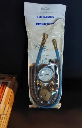 700-1520 Autool Fuel Injection Pressure Tester