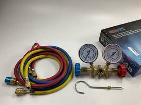 Carquest Eqp7400 Brass Manifold Kit With 60 Inch Hoses For 134a Freon