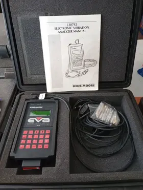 J-38792 Kent-moore Electronic Vibration Analyzer