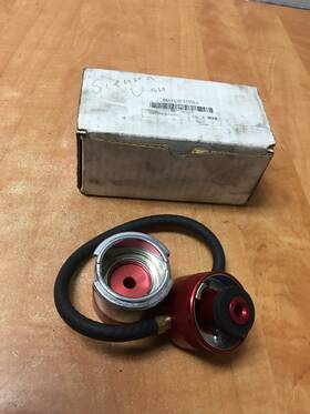 Matco Tools Mpt0007r Cooling System Pressure Tester Adapter Sienna Van