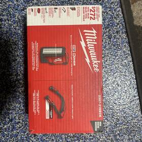 Milwaukee Tools 2367-21 2367-21neck M12 Rover Flood Light And Usb Neck Kit Open Box