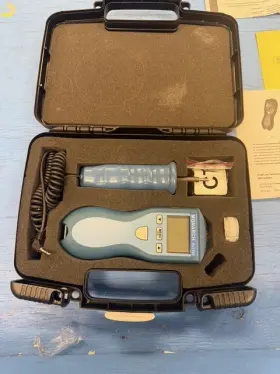 6125-011 Monarch Instrument Pocket Laser Tach 200 Kit