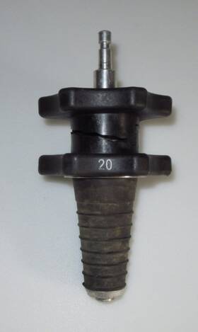 Powerbuilt 940427-20 Cooling System Pressure Test Expandable Adapter 28 - 31.5mm