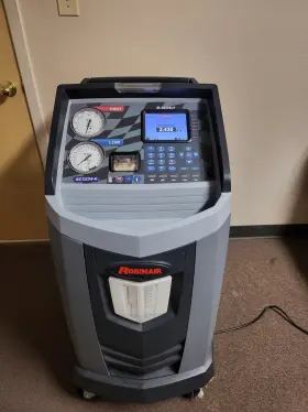 1234yf-6 Robinair A/c Machine