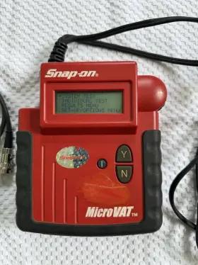 Eec8304 Snap On Battery Charging Starting System Tester