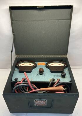 Sun C-1144 Vintage Automotive Volts-ampere Tester Model C 1144 In Metal Case