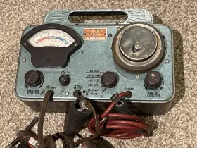 7934 Sun Electric Coil Battery Combustion Tester 6 Volt Model Aa