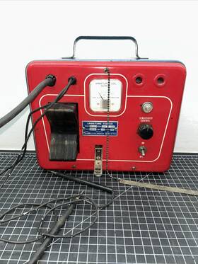 Sun Electric Corp. At-75 Corp. Armature Tester Growler Model With Original Manual