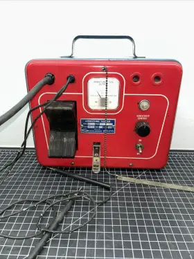 At-75 Sun Electric Corp. Armature Tester Growler Model With Original Manual