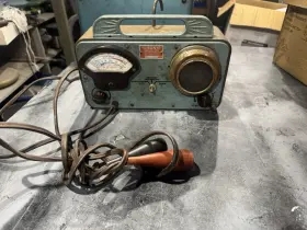 H-3604 Sun Vintage Combustion Tester Model H 3604 6 Volt Battery Car Collectible Rare
