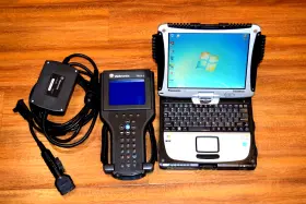 Z1090a Vetronix Original Tech 2 Diagnostic Scanner With Gm / Saab Program