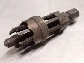 6304 Volkswagen Claw Type Extractor Puller Audi Genuine Specialty Tool