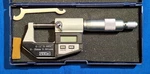 Fowler Outside Electronic Micrometer Sae Metric 0-25MM 0-1" With Case New Batt Used. Price: $84.95.