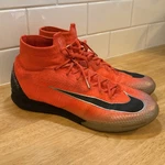Nike Mercurial Superfly Elite CR7 Ic Flash Crimson Size AJ3571-600 Used Pre-owned. Price: $99.99.