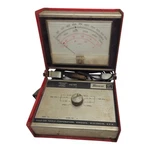 Snap-on MT-416 Primary Tach Dwell Meter Vintage Ignition Tester Damaged Cord Used. Price: $44.99.