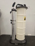 Mityvac 7201 2.3GALLON Fluid Evacuator Extractor/dispensing Pump &push Button New. Price: $127.50.