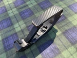 Mercedes-benz CL550 C216 W216 Gas Pedal, Kick Down Switch & Sensor Used. Price: $45.00.